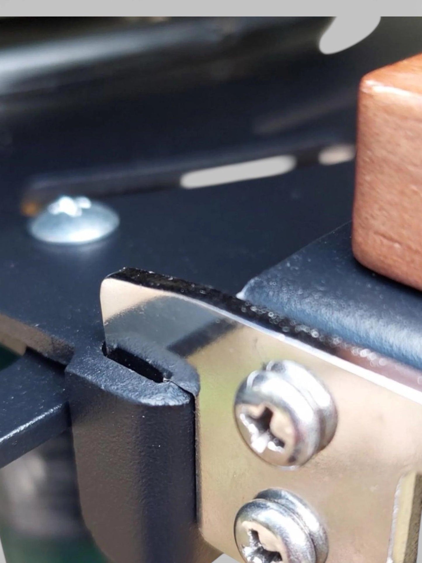 Connection of Side Tables and Prep boards