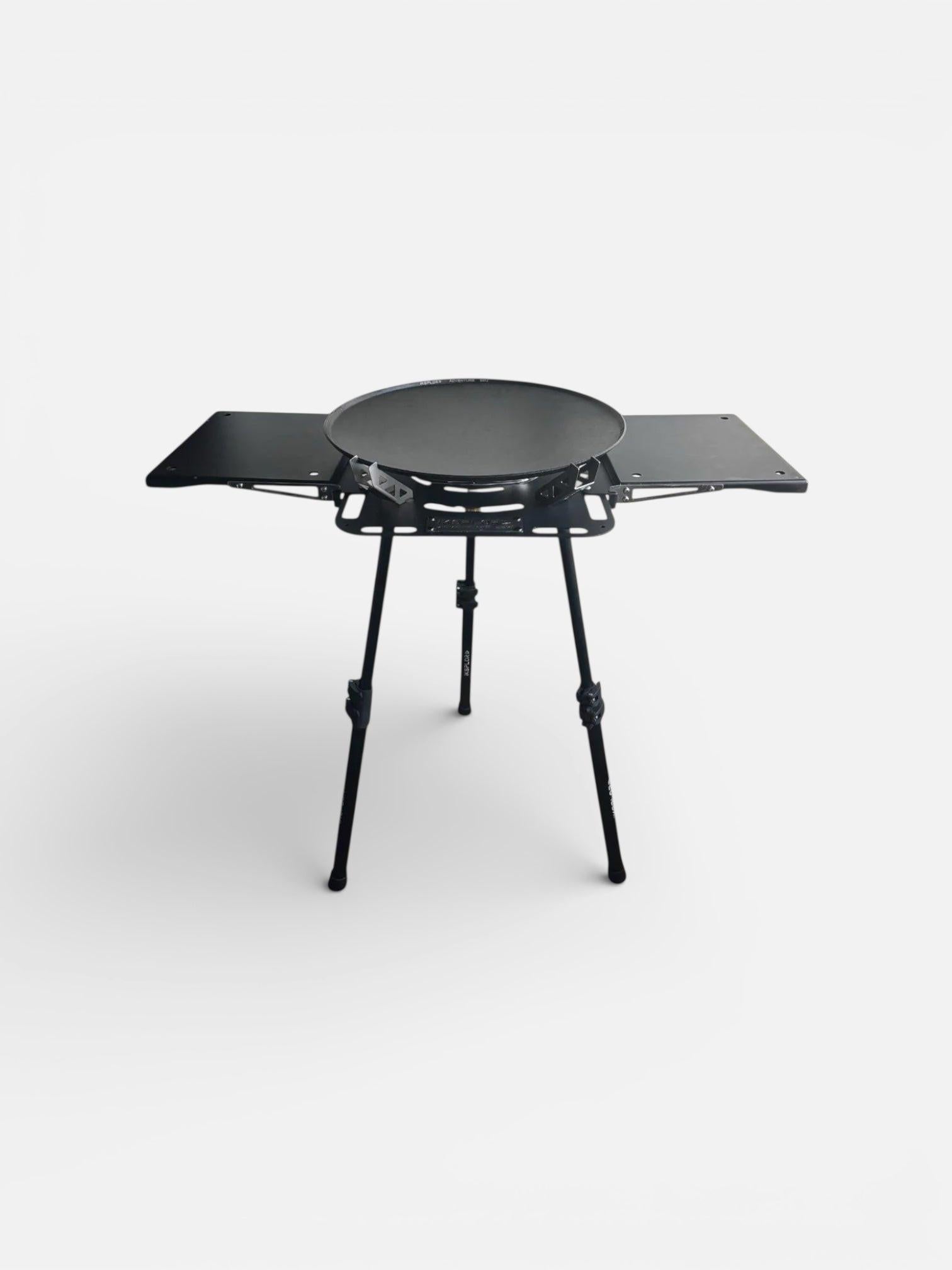 Adventure BBQ with the Aluminium Side Tables